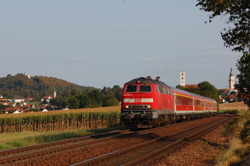 218 457 mit RE 352 Jan Hus am 11.09.2009 bei