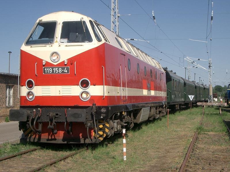 Auch die 119 158-4 der Dampflokfreunde Berlin war mit dem