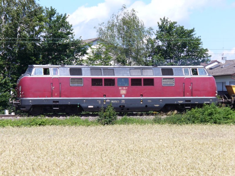 221135-7 in beautiful Federal Railroad painting it was because of