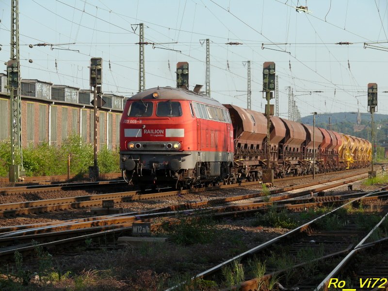 225005-8 with Schüttgutwg. Witten, 24.07.2008. (automatically translated, Powered by Google)