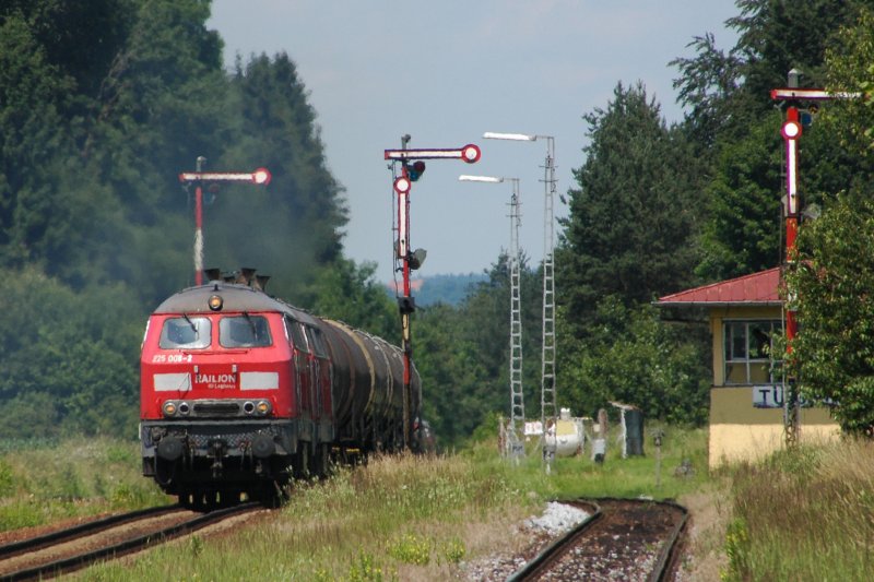 225 008 217 011 & at 17:06:09 with 61 907