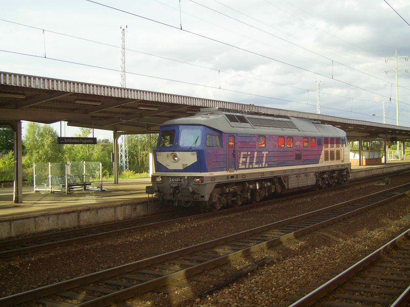 232037-2 Ei.LT most of the station Berlin Schönefeld 16:08:07 (automatically
