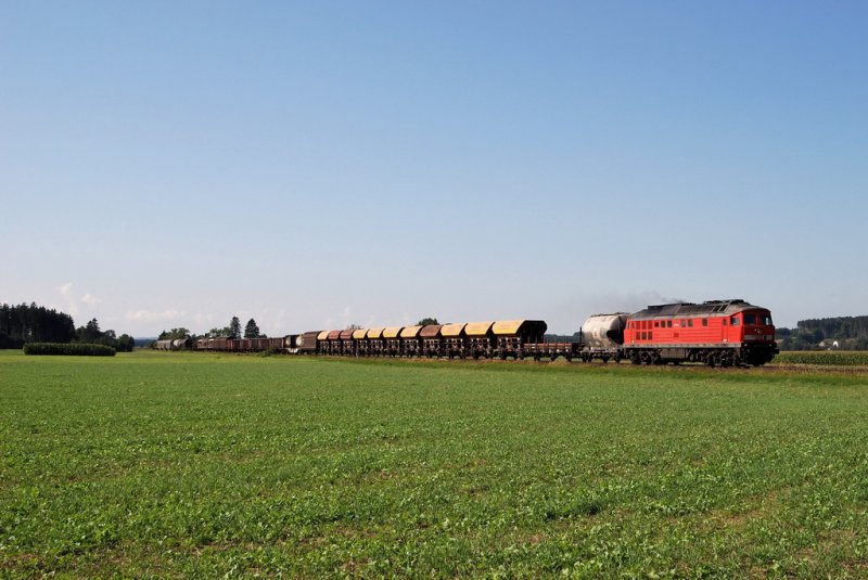 232 635 mit dem Arlbergumleiter CFN 45191 bei Weinhausen (25.08.2007)