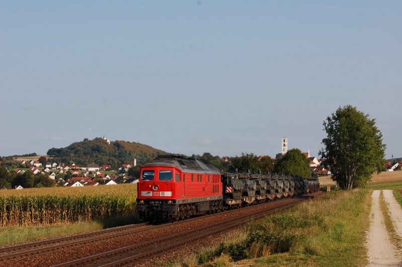 232 135 mit Milit�rzug am 11.09.2009 bei Sulzbach-Rosenberg 
