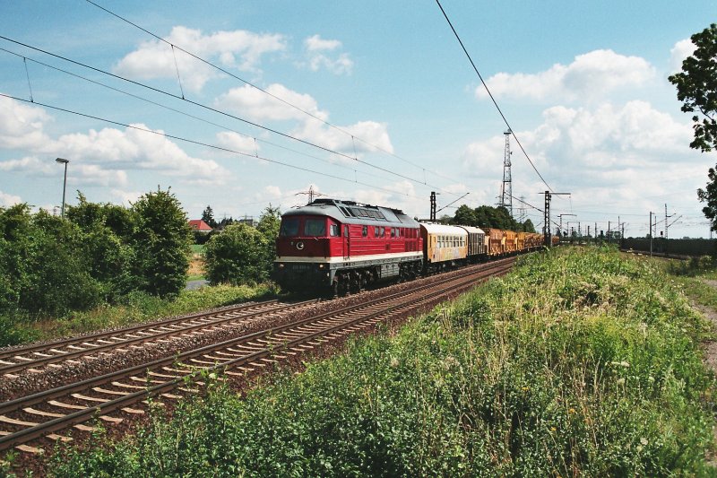 232 550 mit einem Bauzug diese Lok f�hrt f�r Veolia