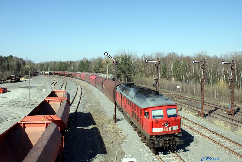 Durchfahrt 233 458-9 Cunnersdorf am 03.04.09 nach G�rlitz �ber Arnsdorf.03.04.09