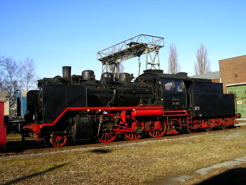 Eine Dampflok der BR 24(009) eines Museums(17.02.2008) 