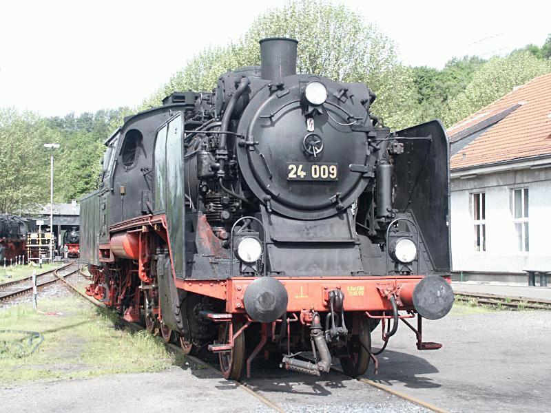 EBM 24 009 in Bochum-Dahlhausen on 19/05/2002 (automatically translated, Powered
