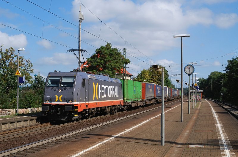 241.007 (Hectorrail) mit KLV-Zug in Spr�tze (12.09.2009) 