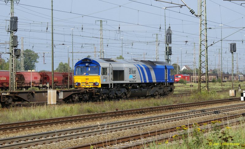 26.8.2007. Nachschu� auf Class6612 im Lehrter G�terbahnhof. 