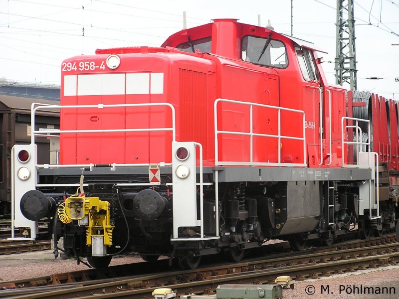 294958-4 (ex 294908-9, 290400-1 ex) Manufacturer: MAK, built in 1974