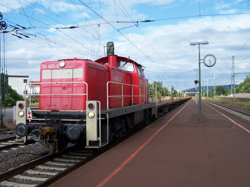 294 665-5 durchf�hrt mit leeren G�terwagen am 14.07.2009 Wittlich Hbf.