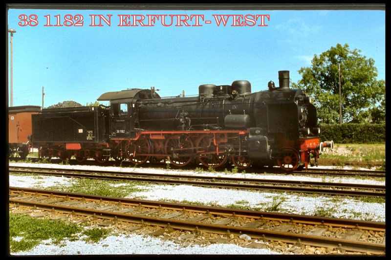 38 1182 um 1984 in Erfurt-West 