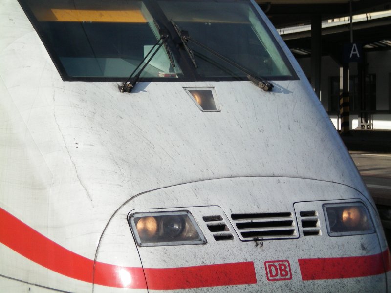 Close-up of an ICE 1 in Karlsruhe.08.11.08 (automatically translated, Powered