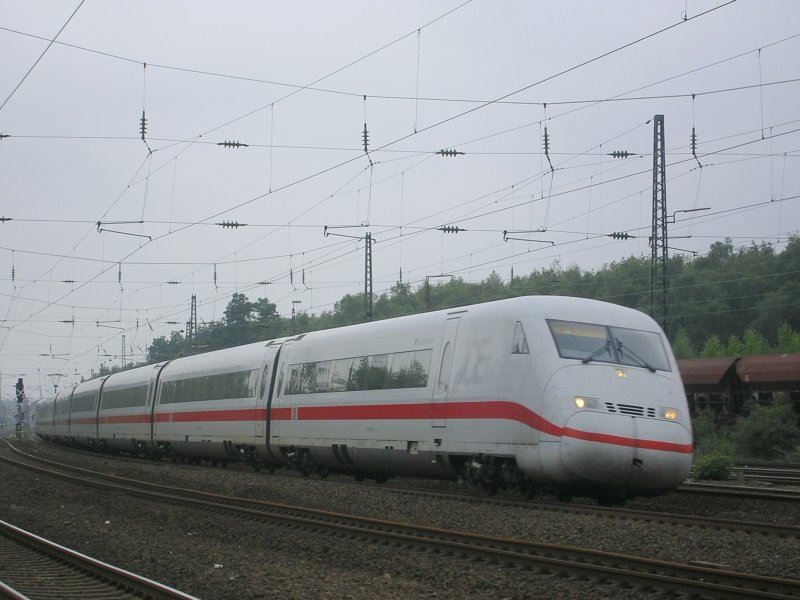 ICE2 "Saalfeld (Saale)" in front of the car tax 808