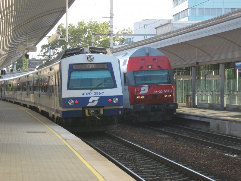 "Face control" is a 4020 train set next to a