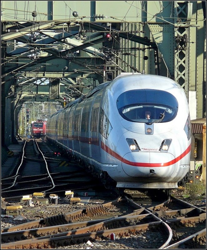 Double ICE Unit 3, consisting of the Dutch 4652 "Arnhem"