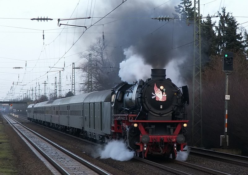 The 41 360 on its Nicholas trip to Cologne. The