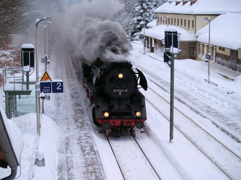 Die 41 1144-9 am 14.02.2009 in Gehlberg 