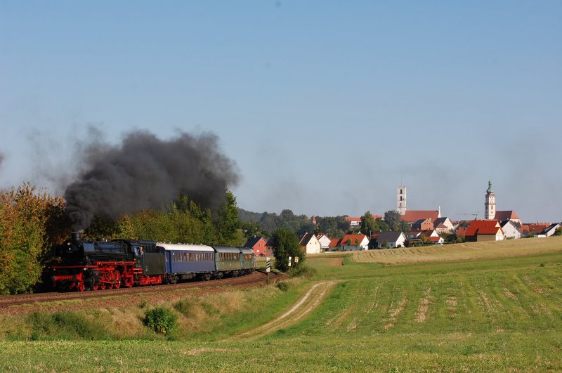 41 018 with Winton Train on 01.09.2009 at Sulzbach-Rosenberg (automatically