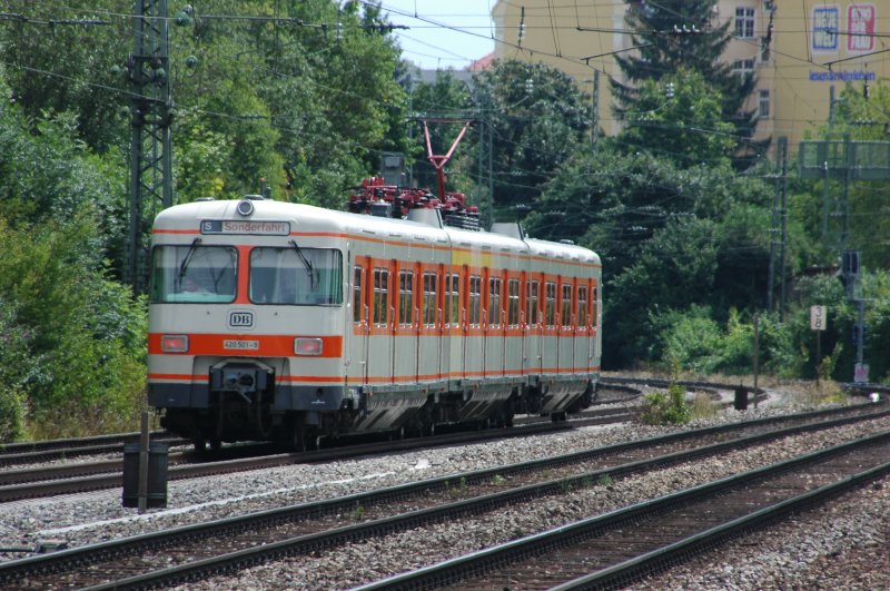 420 001 auf gro�er M�nchenrundfahrt am 20.07.08 am Heimeranplatz 