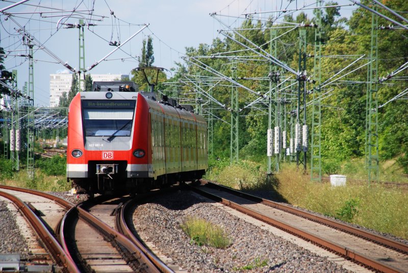 Berlin, 21.07.2009, einer der beiden 423er (423 661-8) aus M�nchen