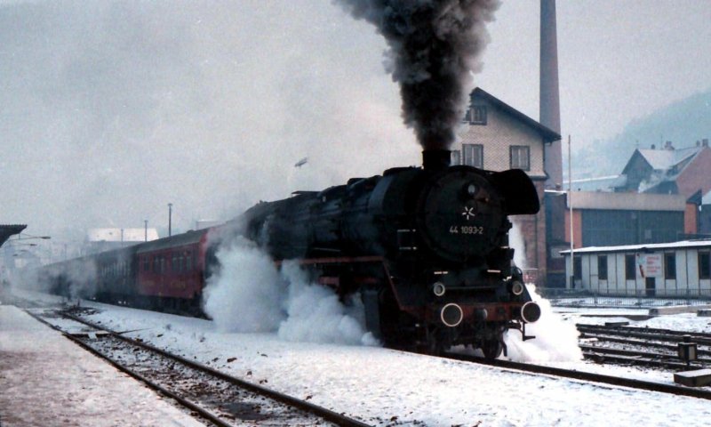 44 1093-2 with a special train in Meiningen in winter