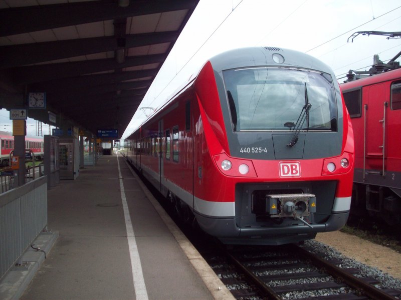  Fugger-Express am Hauptbahnhof Augsburg.16.05.09  