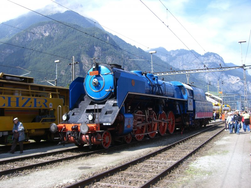 Die Tschechische 498.022 beim Gotthardjubil�um am 08.09.2007 in Erstfeld. 