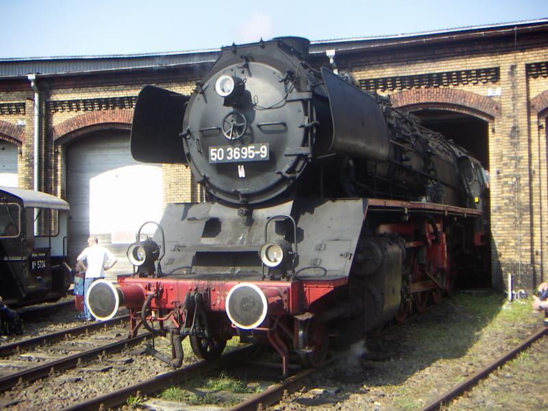 50 3695-3 beim Eisenbahn fest in Berlin Sch�neweide am 20.8.05