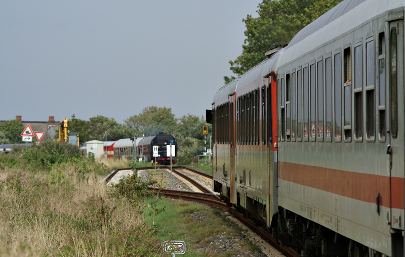 628/629 071 mit einer Zug nach Nieb�ll und 52 8079-7