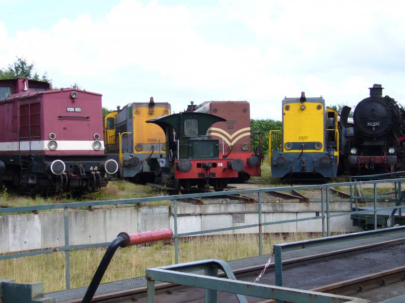 V100-096 Dutch German diesel shunting diesel locomotives SIK 116 3