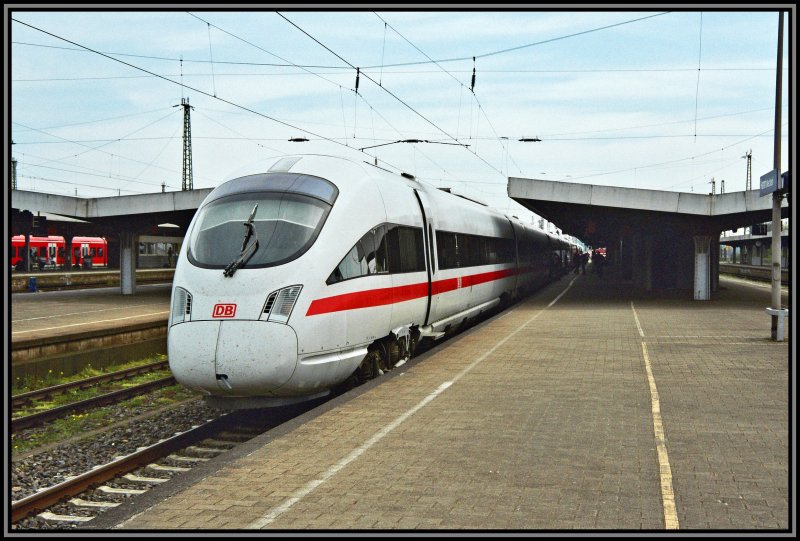 605 020 "Chris" is the second part of the train
