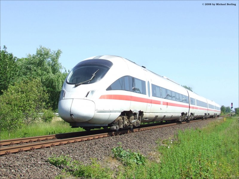 Ein 605er macht sich von Puttgarden aus auf den Weg
