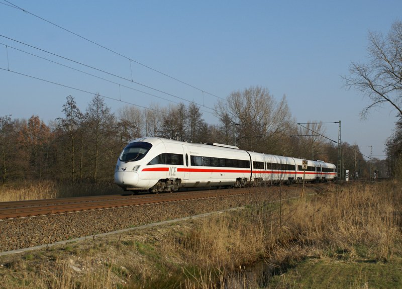 Ein ICE-TD der DSB am 2.04.2009 als ICE 380 nach