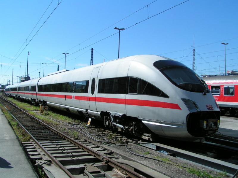 ICE-TD605 als Sonderzug am Bahnsteig 7 in M�nchen Hbf 