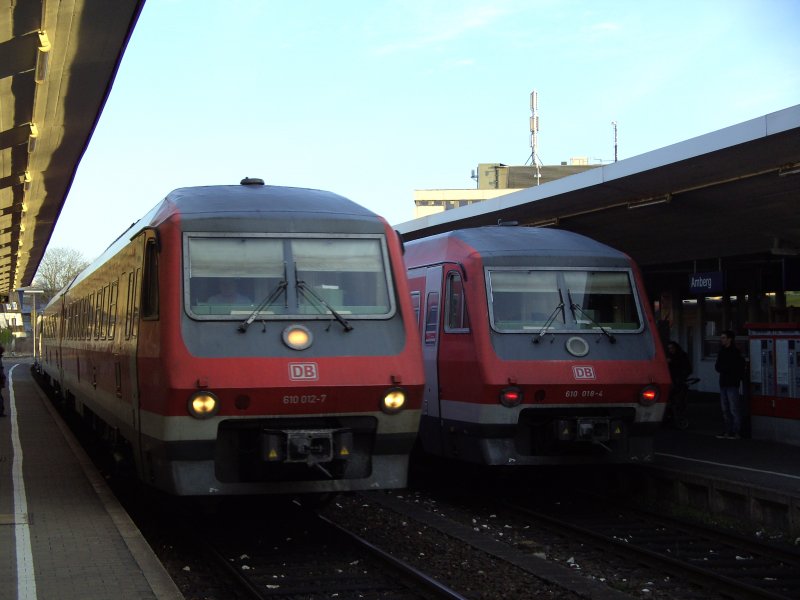 610 012 und 610 018 in Amberg am 10.03.2008 
