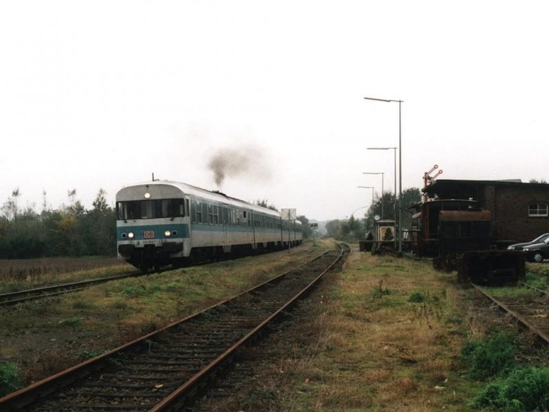 Eine qualmende 634 664-7/934 450-8/924 407-0/634 659-7 mit RB 12438