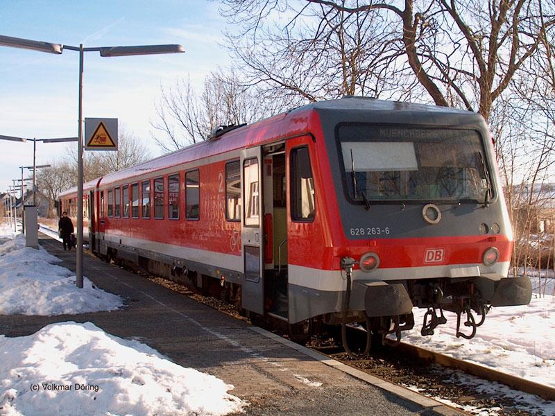 628 263/928 263 ist aus Neuenmarkt-Wirsberg als RB 70429 in