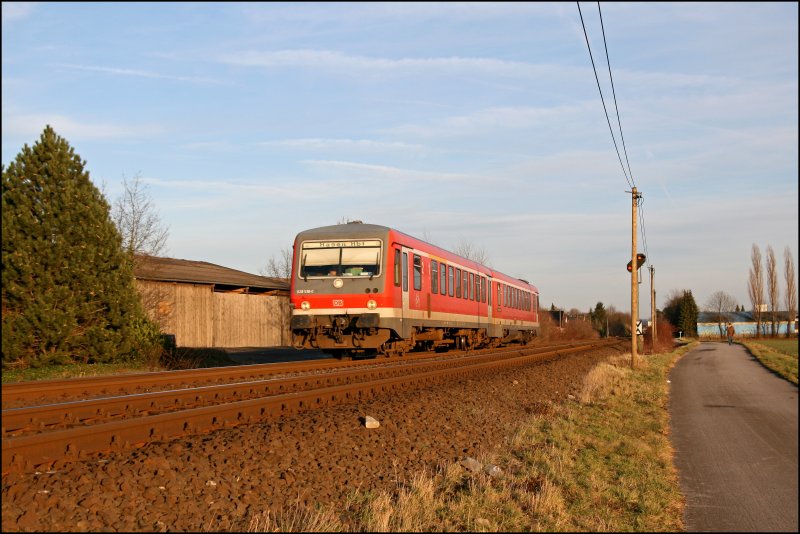Just minutes after the G1206, as over 518 runs 628/928