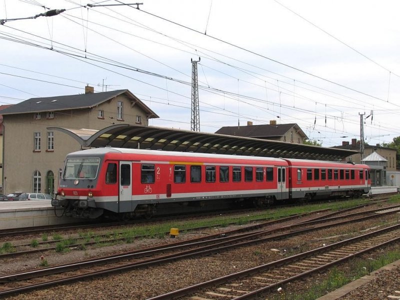 928 654-3 / 628 654-6 in station Angermünde on 9-7-2007.