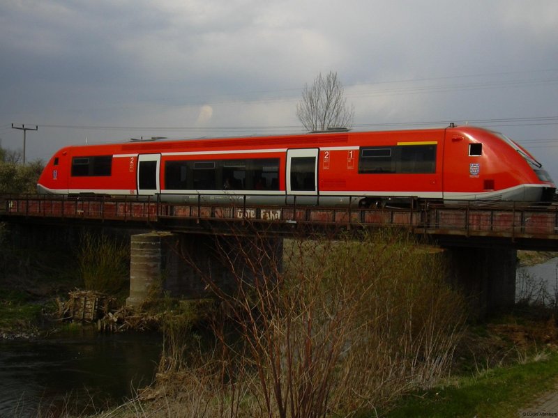 BR 641 auf der ehemaligen Unstrut-Br�cke in S�mmerda; Fr�hjahr 2005