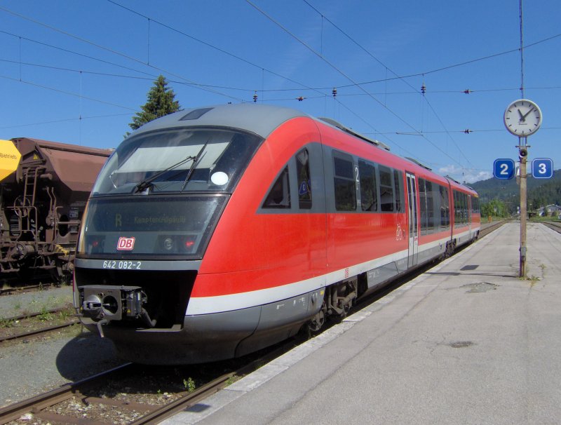 A DB Class 642 Desiro is available as a Region