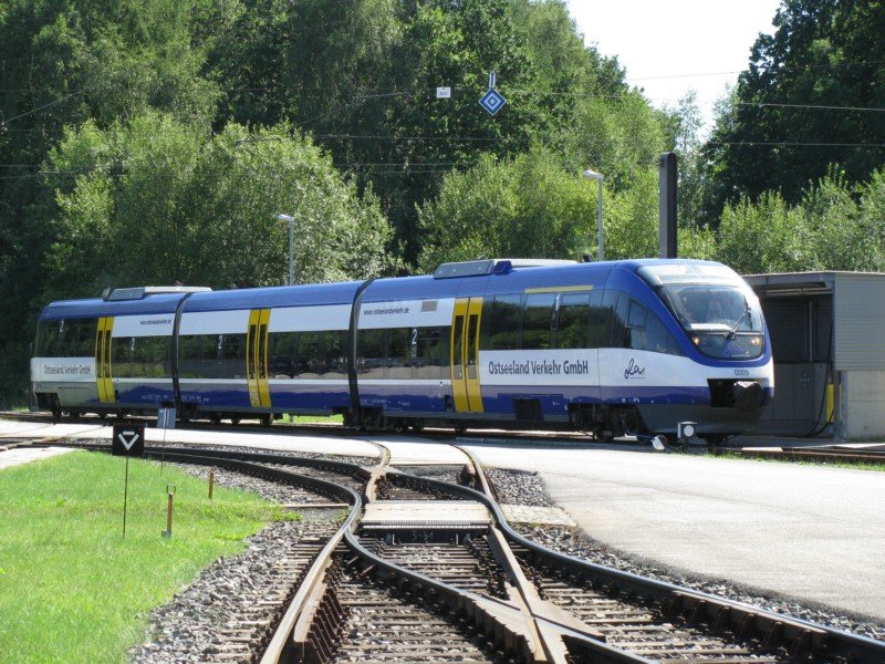 Triebzug Talent , Nr. 0009-T der Ostseelandverkehr ola , Schwerin; 30.08.2008 
