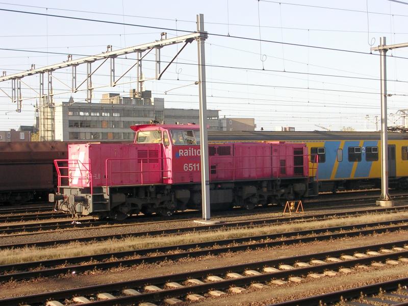 Railion 6511 in Venlo on 13/11/2004 (automatically translated, Powered by