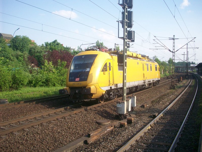 711 120-6 macht Richtungswechsel in Hamburg-Harburg am 15.05.08! 