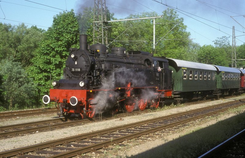 75 1118 G�ppingen 16.05.99 