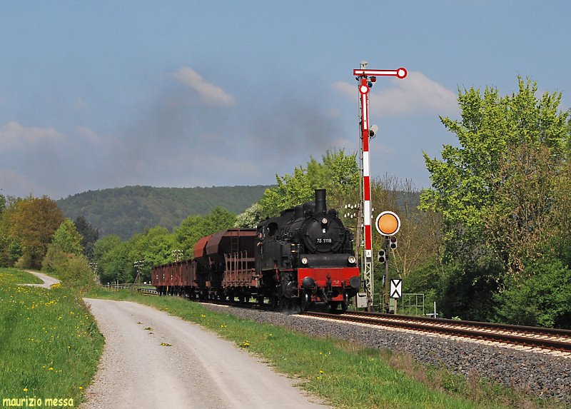 75-1118 near Gräfendorf on the 24th of April in 2009 75-1118 near Gräfendorf on the 24th of April in 2009
