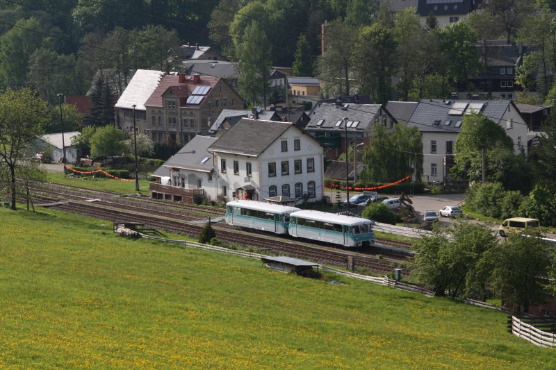 Der letzte Zug am ersten Fahrtenwochende der Erzgebirgischen Aussichtsbahn mit