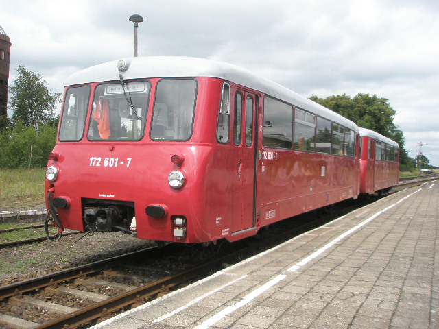 Hier zwei VT 172 als Sonderzug nach Karow(Meckl.), am 27.6.2009